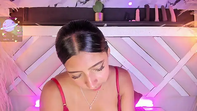 Zoe-Johnson  online show from May 2026 09:52:01 PM