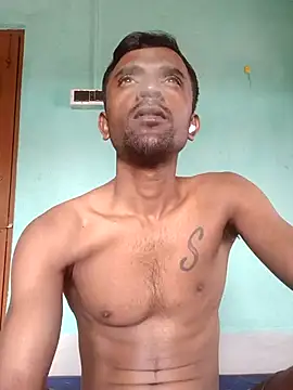 Snapshot of ShinuRoy chatting on January 2026 06:06:02 AM ShinuRoy online show from January 2026 06:06:02 AM