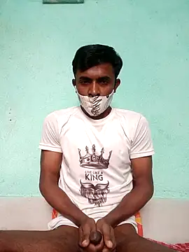 Snapshot of ShinuRoy chatting on February 2026 01:26:02 AM ShinuRoy online show from February 2026 01:26:02 AM