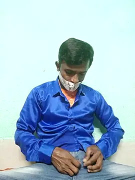 Snapshot of ShinuRoy chatting on February 2026 02:33:01 PM ShinuRoy online show from February 2026 02:33:01 PM