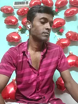 Snapshot of ShinuRoy chatting on February 2026 12:27:02 AM ShinuRoy online show from February 2026 12:27:02 AM