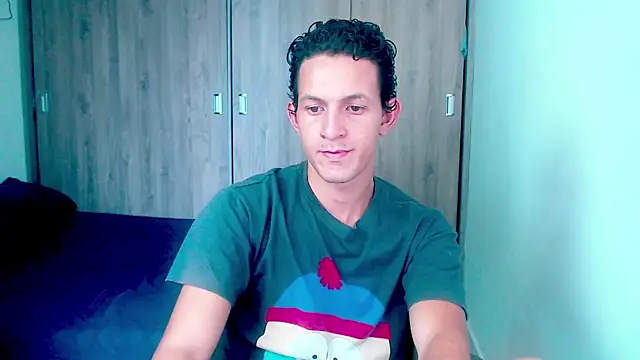 Snapshot of witherdick35 chatting on April 2026 06:39:01 PM witherdick35 online show from April 2026 06:39:01 PM