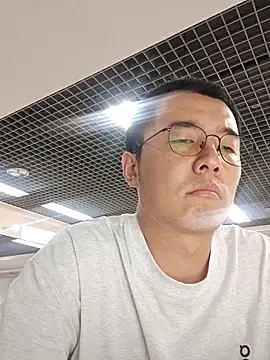 nnnnnan9527 online show from May 2026 06:52:01 AM