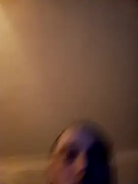 Snapshot of branletteur chatting on October 2025 12:02:01 AM branletteur online show from October 2025 12:02:01 AM