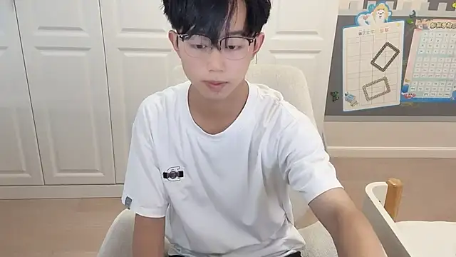 STxuguanhan online show from September 2025 09:11:02 AM