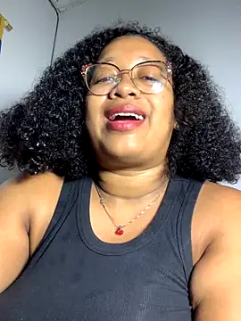 Snapshot of Yera_brown69 chatting on October 2025 01:40:02 PM Yera brown69 online show from October 2025 01:40:02 PM