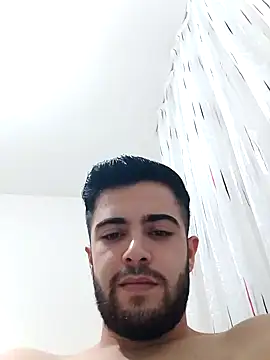 Snapshot of Ozi1910 chatting on September 2025 11:05:01 PM Ozi1910 online show from September 2025 11:05:01 PM