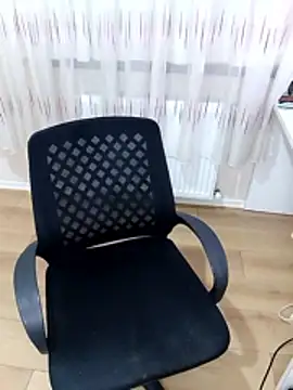 Snapshot of Ozi1910 chatting on October 2025 04:03:02 PM Ozi1910 online show from October 2025 04:03:02 PM