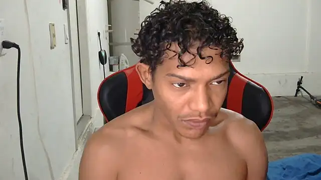 Gmajor online show from September 2025 03:08:01 AM