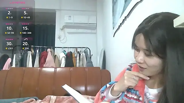 Monice1314 online show from December 2025 01:16:01 PM