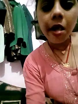 Hot tin74 online show from September 2025 04:45:01 PM