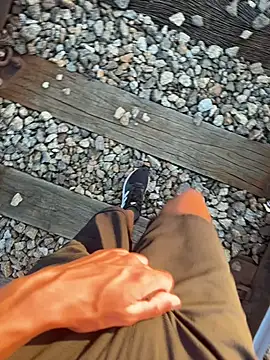 magraocam online show from February 2026 09:22:01 PM