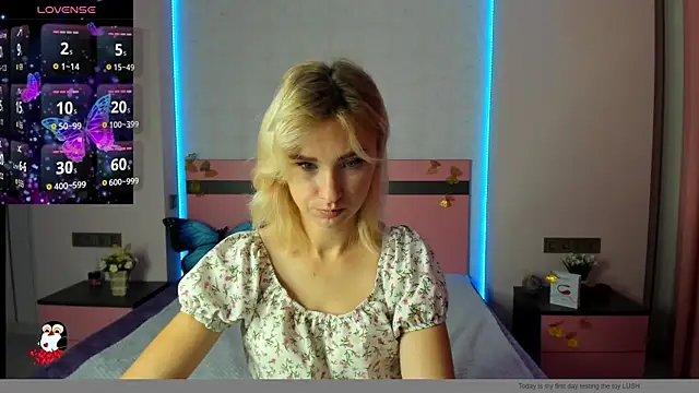 MeryMidnight online show from September 2025 06:18:01 AM