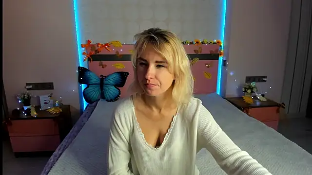 MeryMidnight online show from October 2025 06:09:01 AM