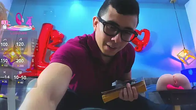 Snapshot of Eross_Santy chatting on February 2026 05:43:01 PM Eross Santy online show from February 2026 05:43:01 PM