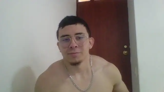 Eross Santy online show from June 2026 03:24:02 PM