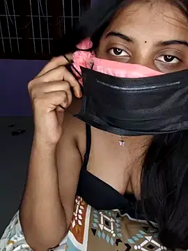 Snapshot of Telugu_sweet_couple_345 chatting on December 2025 06:58:01 PM Telugu sweet couple 345 online show from December 2025 06:58:01 PM