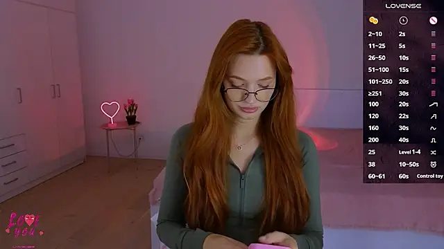 Snapshot of CuteAriel7 chatting on October 2025 03:24:01 PM CuteAriel7 online show from October 2025 03:24:01 PM