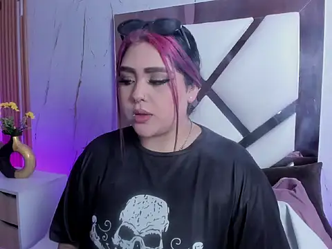 im bunny   online show from February 2026 11:26:01 AM