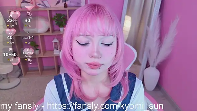 Kyomi Sun online show from April 2026 10:51:02 PM