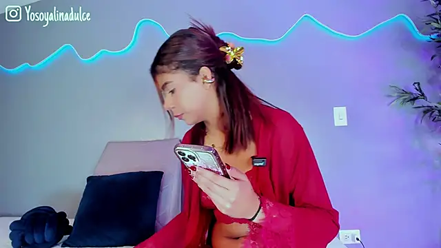 Snapshot of AlinaSweett_ chatting on September 2025 01:35:02 PM AlinaSweett online show from September 2025 01:35:02 PM