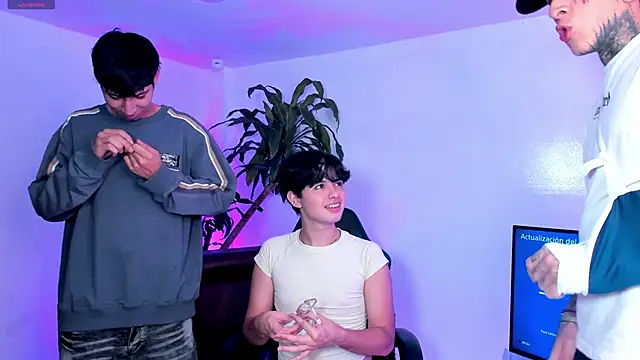 Handsomeboyss19 online show from September 2025 01:40:02 AM