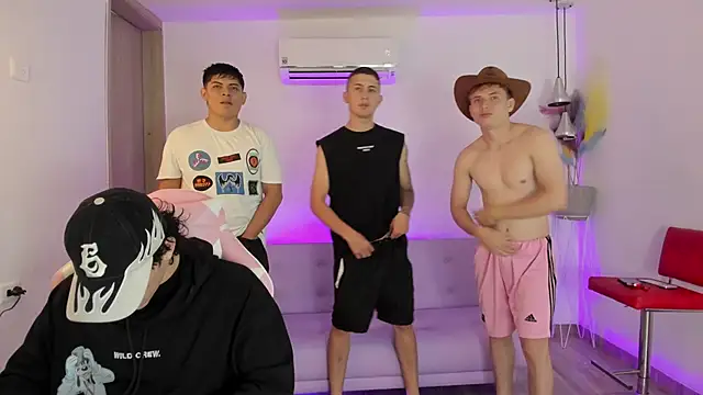 Handsomeboyss19 online show from November 2025 01:44:01 AM