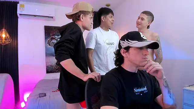 Handsomeboyss19 online show from November 2025 02:23:02 AM