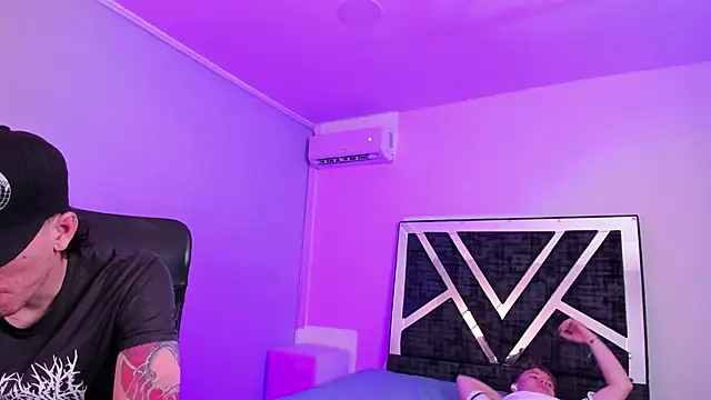 Handsomeboyss19 online show from February 2026 01:54:02 AM