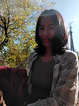 Snapshot of Luu-Lii777 chatting on September 2025 07:10:01 AM Luu-Lii777 online show from September 2025 07:10:01 AM