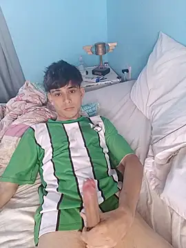 Snapshot of matiatr1112 chatting on December 2025 11:49:02 AM matiatr1112 online show from December 2025 11:49:02 AM