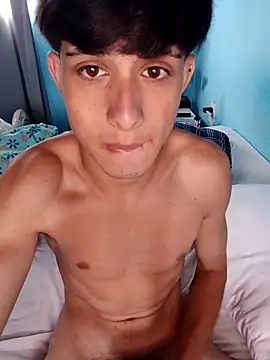 Snapshot of matiatr1112 chatting on February 2026 05:49:02 PM matiatr1112 online show from February 2026 05:49:02 PM