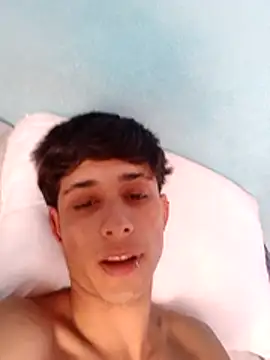 Snapshot of matiatr1112 chatting on February 2026 07:17:02 PM matiatr1112 online show from February 2026 07:17:02 PM