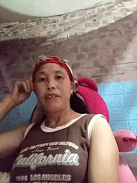 Snapshot of me-cute chatting on September 2025 11:10:01 PM me-cute online show from September 2025 11:10:01 PM