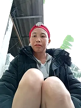 Snapshot of me-cute chatting on November 2025 11:48:01 PM me-cute online show from November 2025 11:48:01 PM