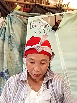 Snapshot of me-cute chatting on November 2025 07:53:01 AM me-cute online show from November 2025 07:53:01 AM