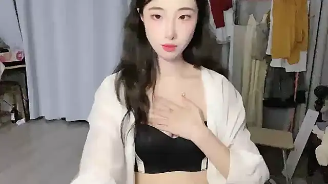 Freya7777 online show from September 2025 04:07:02 PM