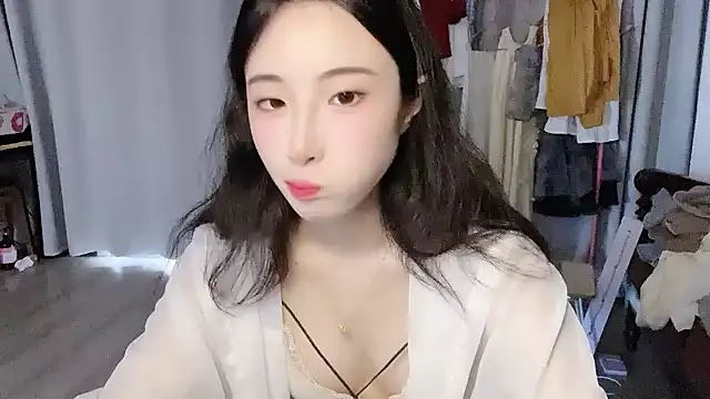 Freya7777 online show from September 2025 07:40:02 AM