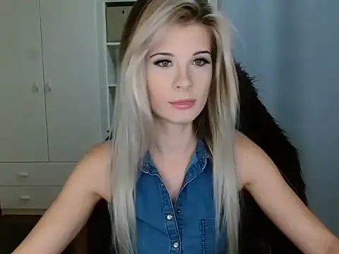 KristineGlow online show from November 2025 07:13:02 AM