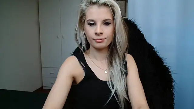 KristineGlow online show from June 2026 06:29:01 AM