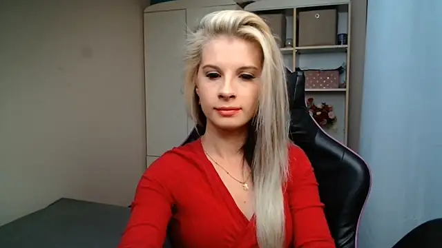 KristineGlow online show from July 2026 02:24:01 PM