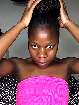 Snapshot of Crazyqueenxxx chatting on November 2025 10:43:01 PM Crazyqueenxxx online show from November 2025 10:43:01 PM