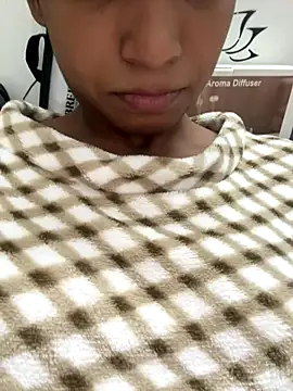 Snapshot of HeerStd chatting on November 2025 05:12:01 PM HeerStd online show from November 2025 05:12:01 PM