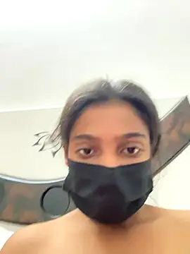 Snapshot of HeerStd chatting on November 2025 04:34:02 PM HeerStd online show from November 2025 04:34:02 PM