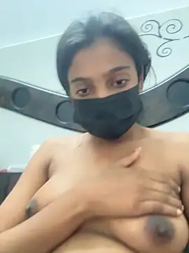 Snapshot of HeerStd chatting on November 2025 05:30:01 PM HeerStd online show from November 2025 05:30:01 PM