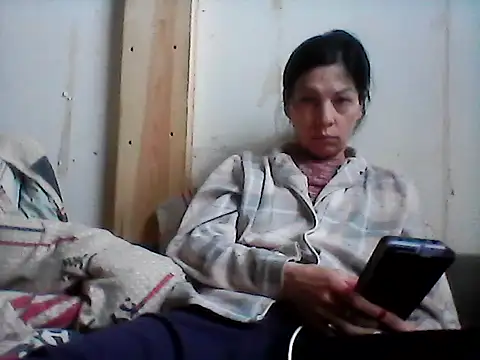 Snapshot of Milana38 chatting on April 2026 02:07:02 PM Milana38 online show from April 2026 02:07:02 PM