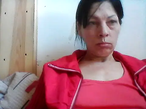 Snapshot of Milana38 chatting on May 2026 08:21:01 AM Milana38 online show from May 2026 08:21:01 AM