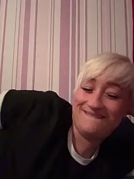 Rozendefotz online show from March 2026 08:08:02 PM