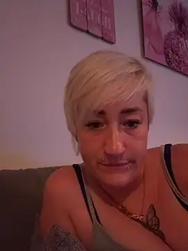 Rozendefotz online show from June 2026 09:04:01 PM