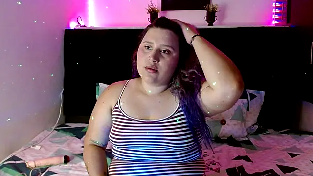 EmmaTower online show from September 2025 01:33:01 PM